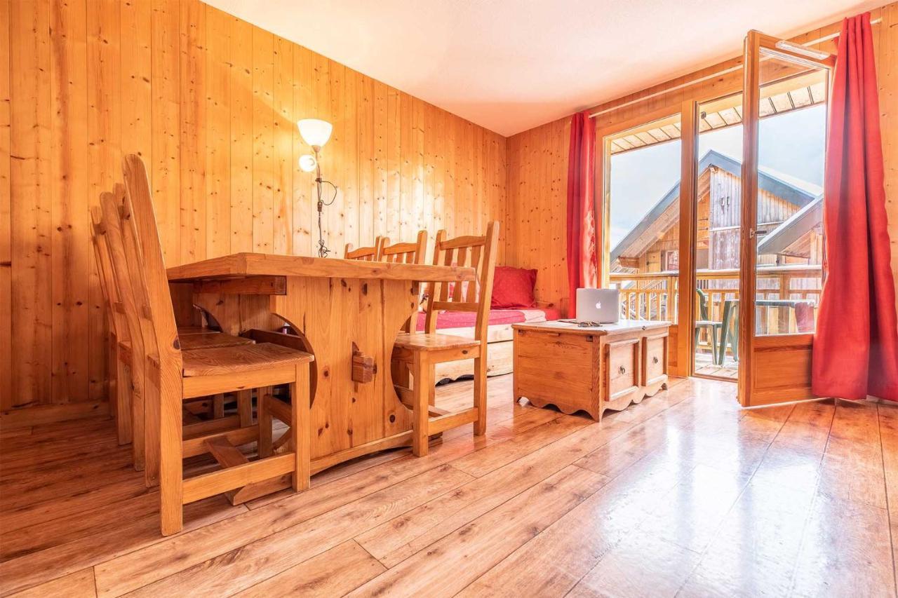 Madame Vacances Les Chalets Du Berger La Feclaz Exterior photo