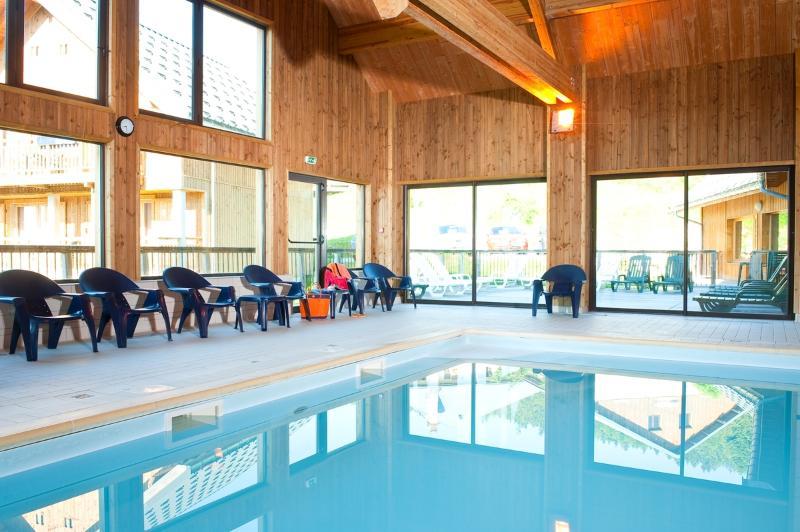 Madame Vacances Les Chalets Du Berger La Feclaz Exterior photo