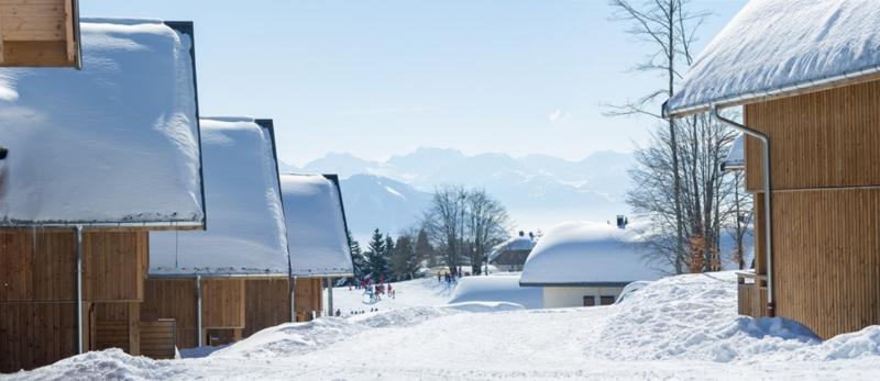 Madame Vacances Les Chalets Du Berger La Feclaz Exterior photo